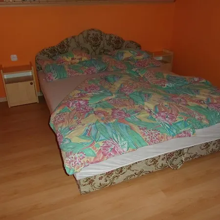 Apartmanhaz Balatonlelle