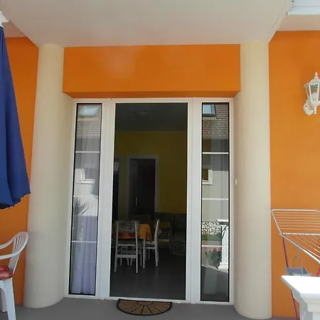 Apartmanhaz Διαμέρισμα Balatonlelle