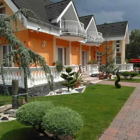 Apartmanhaz Διαμέρισμα Balatonlelle