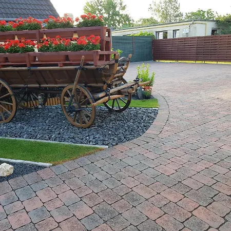 Apartmanhaz Διαμέρισμα Balatonlelle